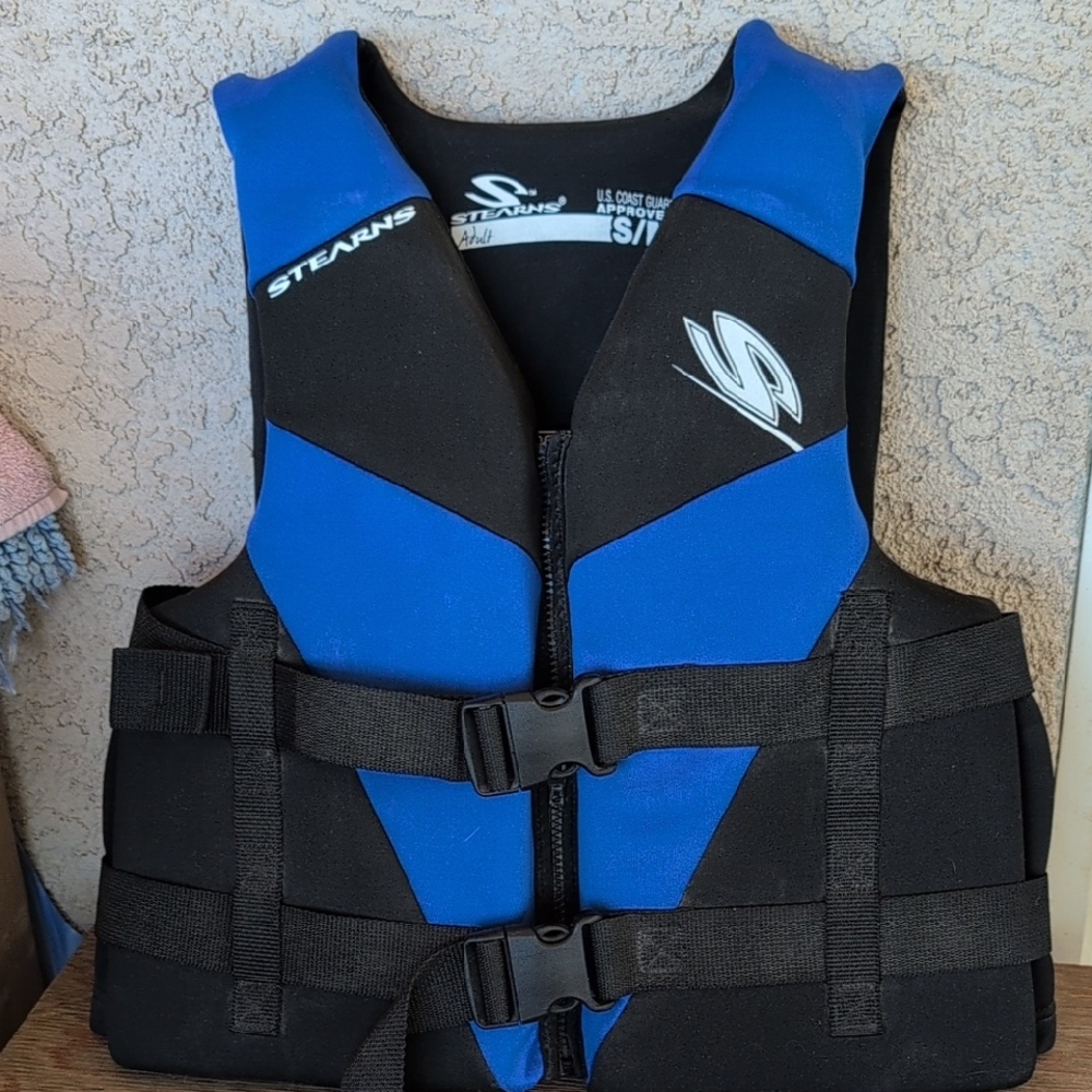 Stearns Men's Blue Swim Vest